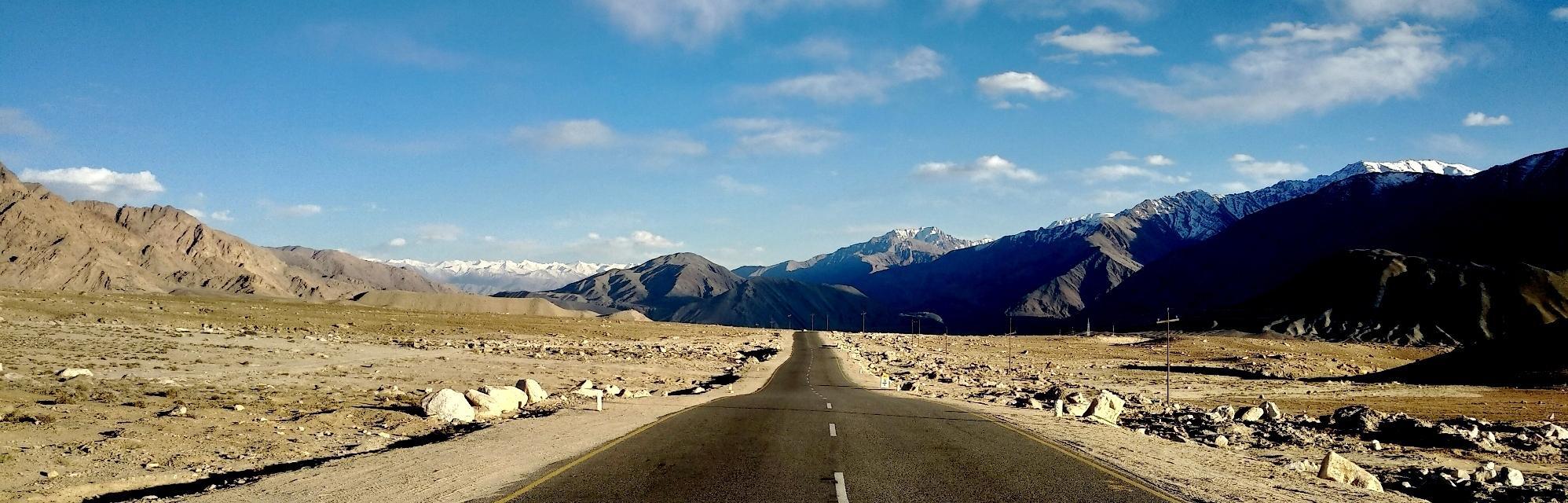 Ladaks road comp1.jpg